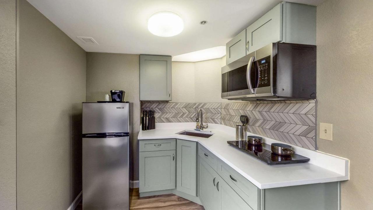Comfort Inn Chicago Schaumburg - O'Hare Airport Εξωτερικό φωτογραφία